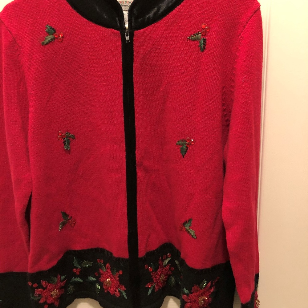 Cute Sweater and soft and like new Ex Large size